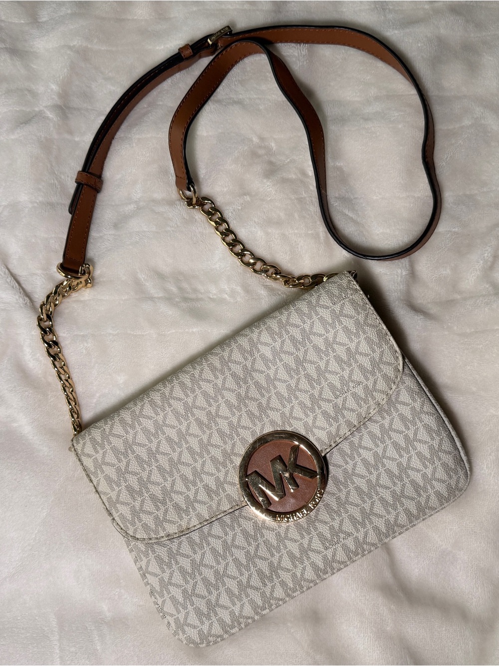 Michael Kors Crossbody